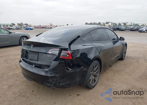 2022 Tesla Model 3 Rear-Wheel Drive из США, поврежденный, VIN 5YJ3E1EA4NF376652